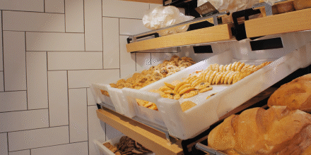available many accessories for bread display